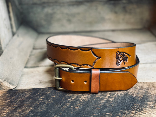 Leather belt with horse head - 1-1/2” -Light Brown-